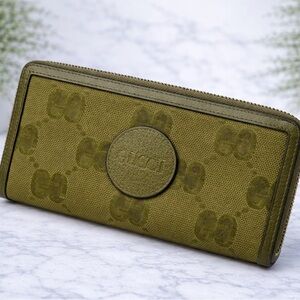GUCCI Off The Grid Limited Edition Wallet! ALL INCLUSIVE!